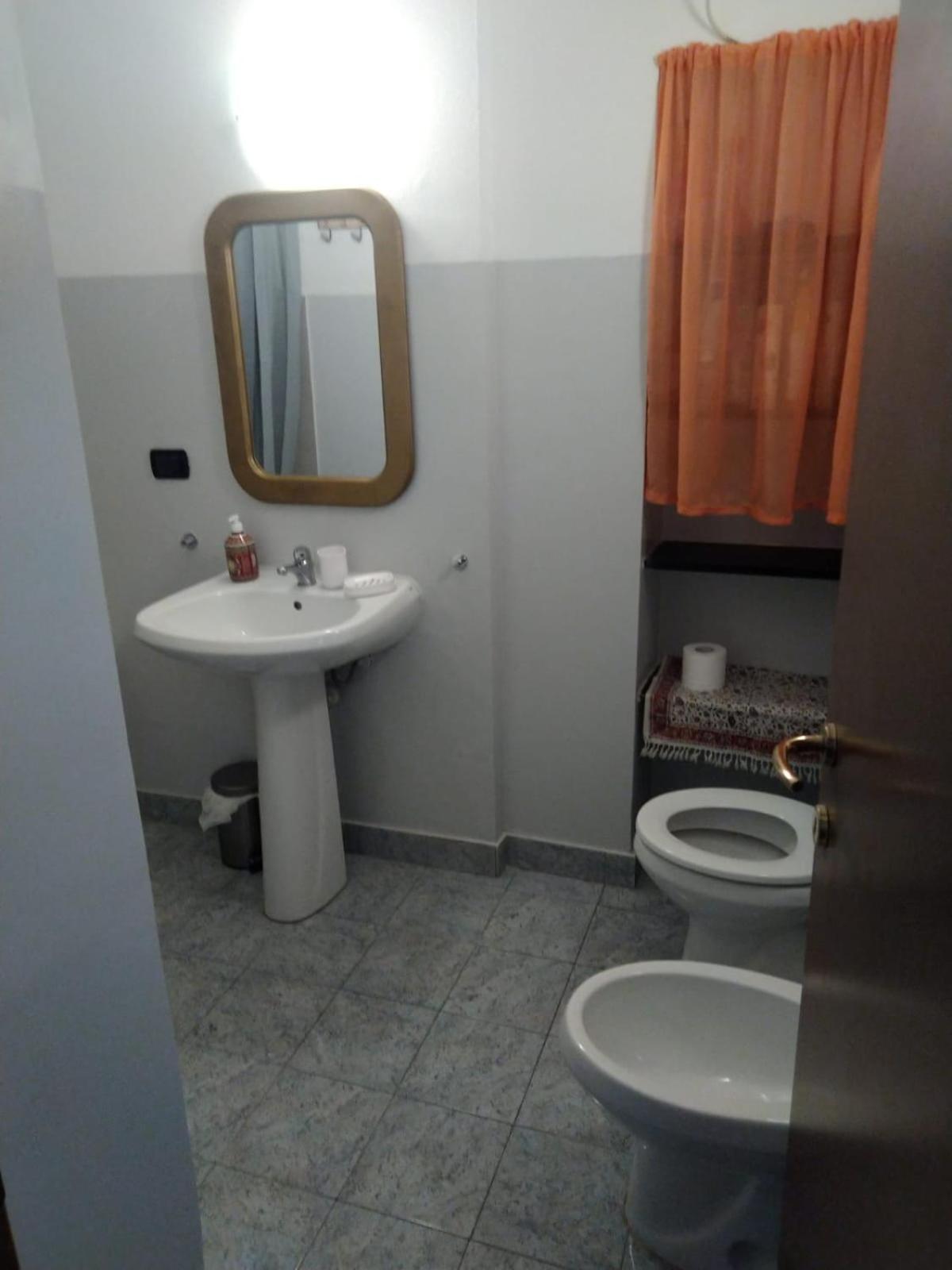 Come A Casa Apartment Genova Eksteriør bilde